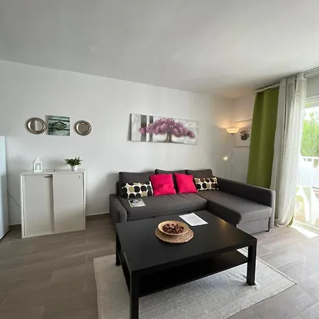 The Colors House, 226 - Private